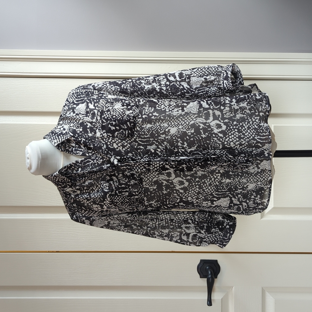 New York and Company Sheer Blouse NWOT